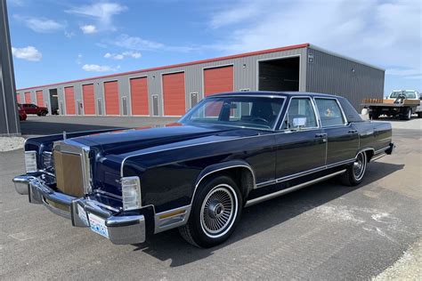 In <b>1979</b> in Paris on rue de la Paix; in London on New Bond Street; in New York on Fifth Avenue, plus 91 other countries around the world, Cartier was recognized as being the international jeweler par excellence. . 1979 lincoln continental for sale